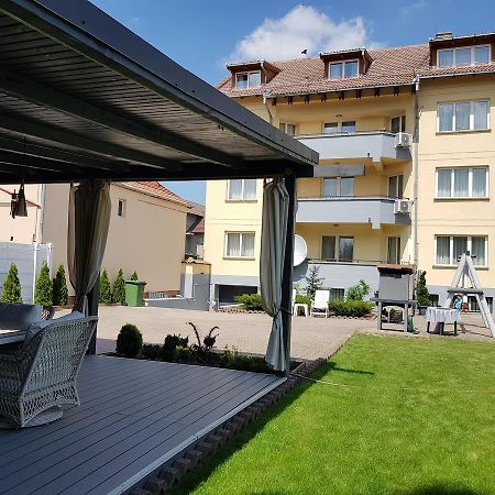 Kiem Premium Apartments Brasov Luaran gambar