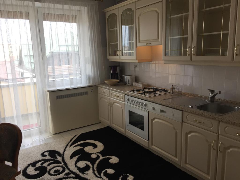 Kiem Premium Apartments Brasov Luaran gambar