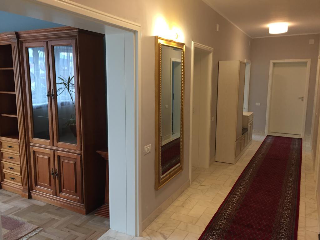 Kiem Premium Apartments Brasov Luaran gambar