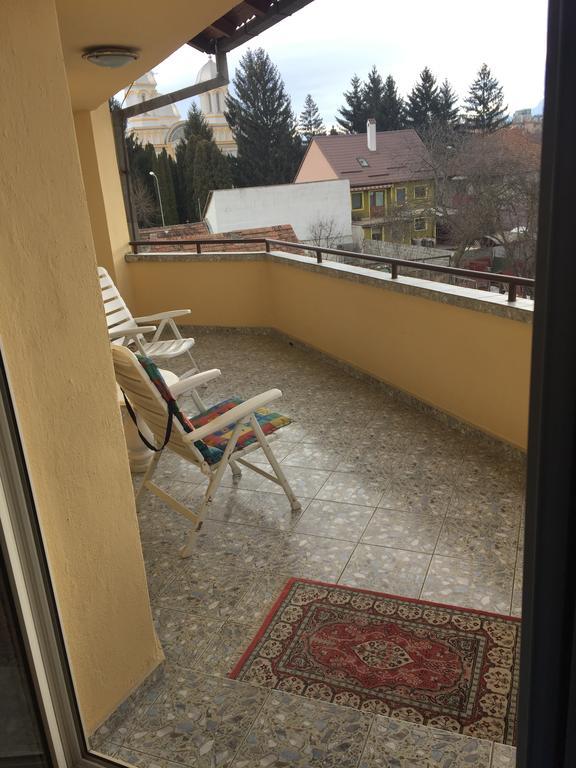 Kiem Premium Apartments Brasov Luaran gambar