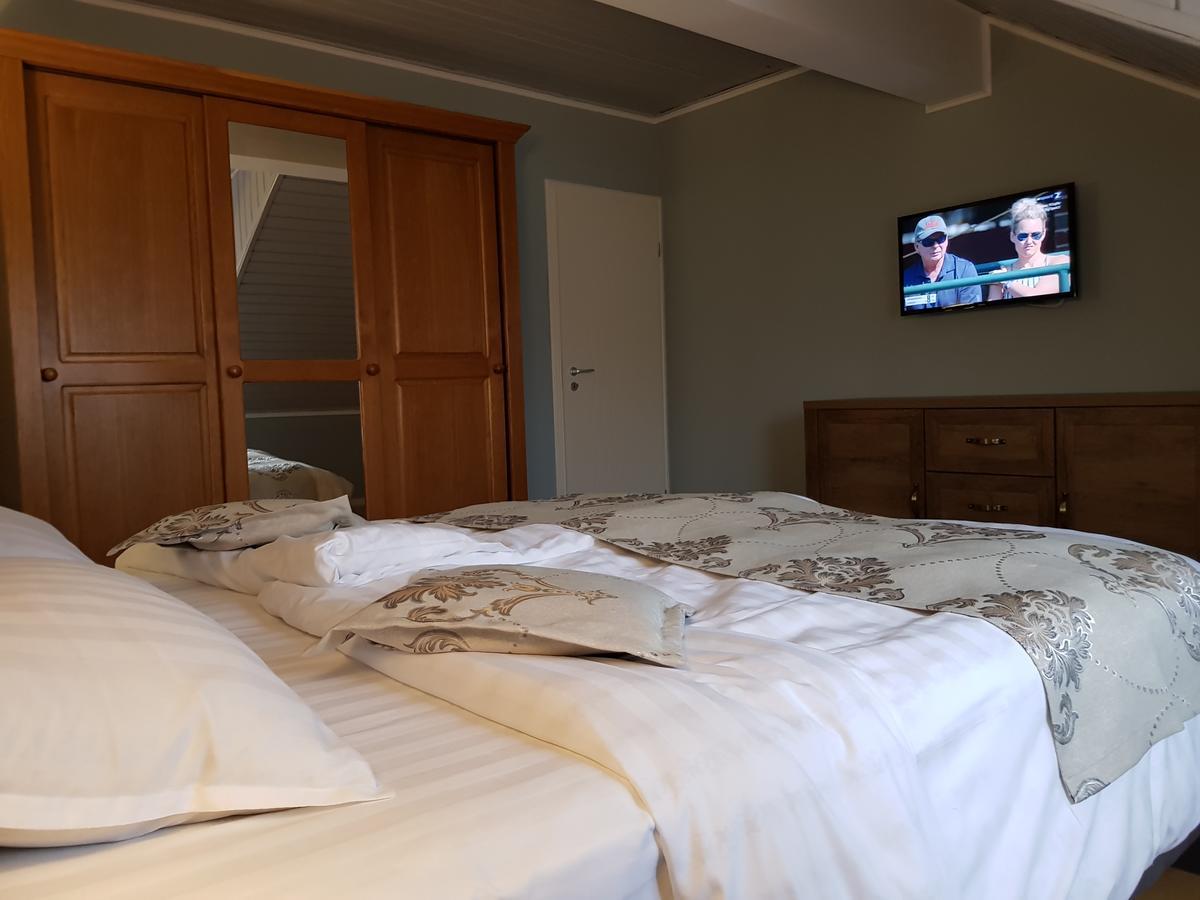 Kiem Premium Apartments Brasov Luaran gambar